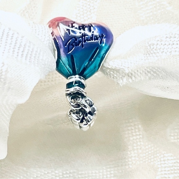 🎉 NWOT Happy Birthday Heart Hot Air Balloon Charm 🎈 - Picture 4 of 16